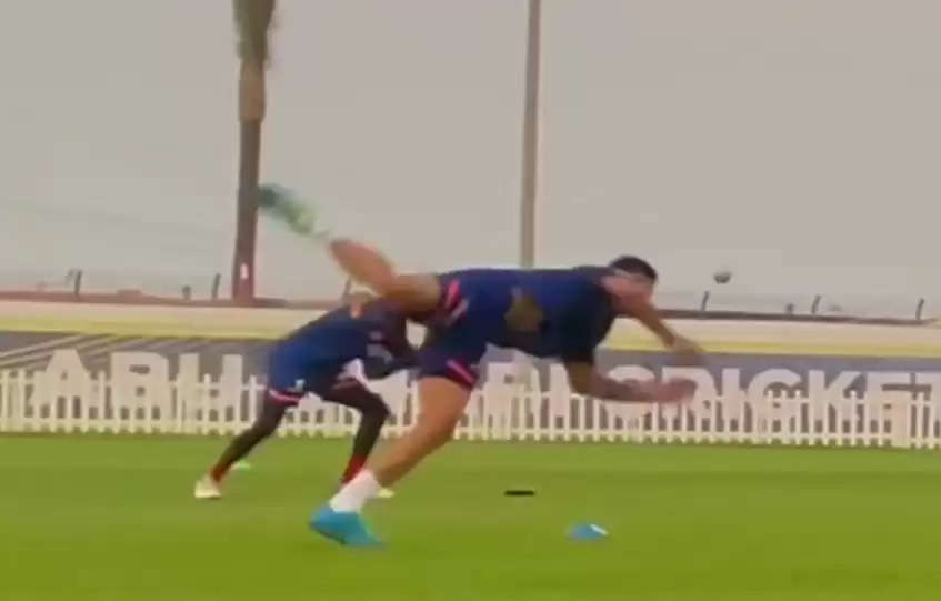 WATCH: Mumbai Indians bench player takes outrageous juggling catch in practice session