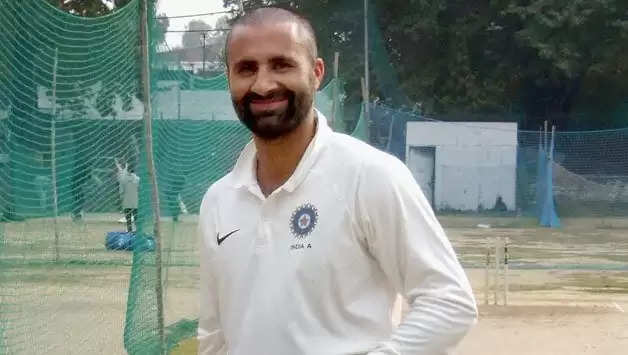 India cricketer Parvez Rasool accused of stealing pitch roller