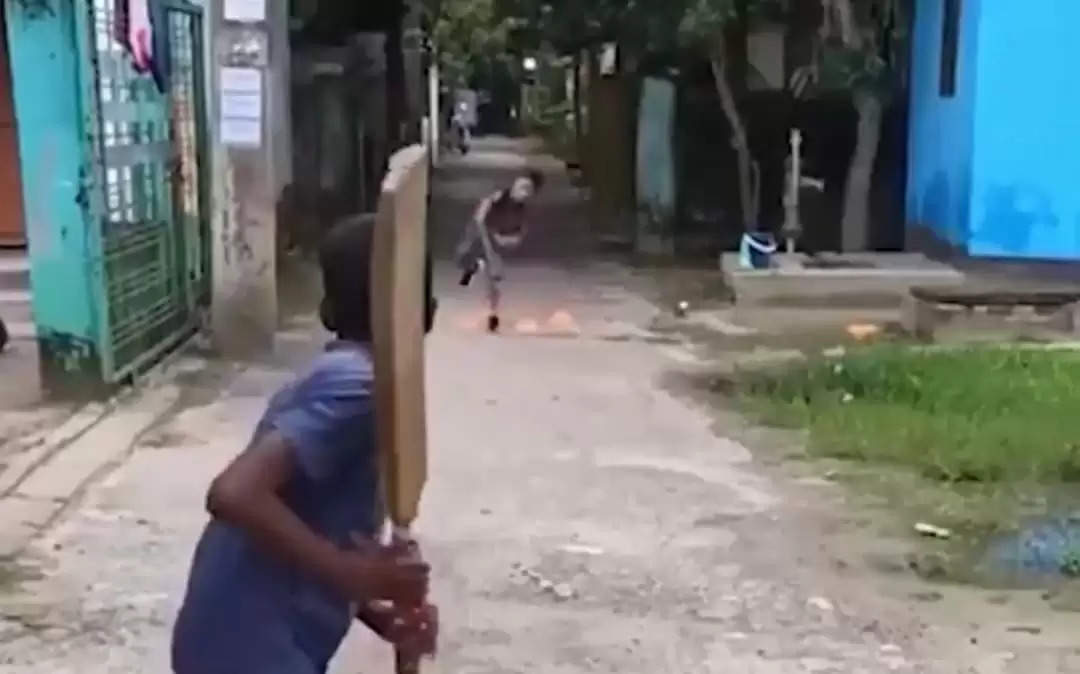 WATCH: The Bangladesh mystery spinning kid that bowled over Sachin Tendulkar