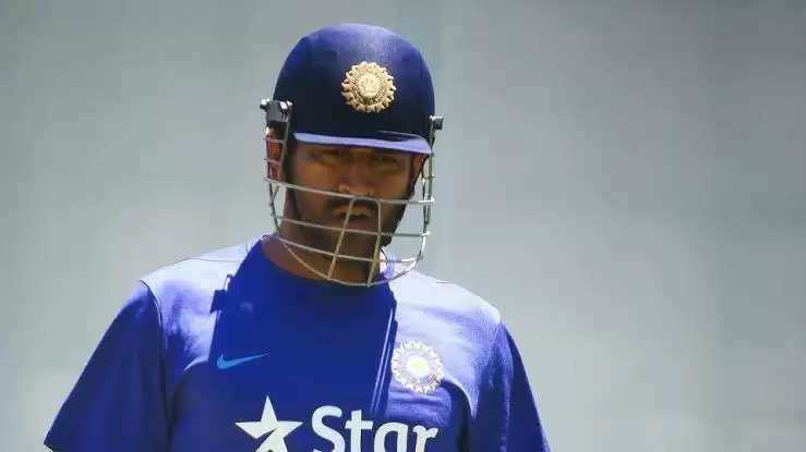 Dhoni may end his ODI career soon, says Shastri