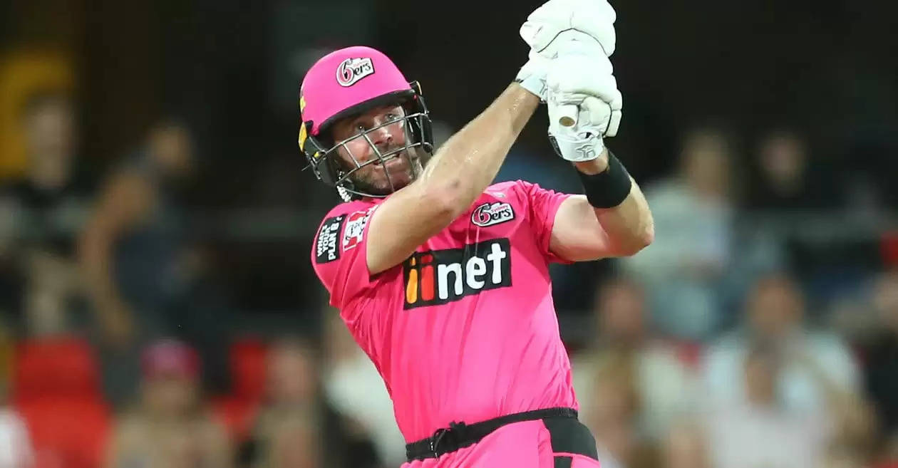WATCH: Ben Cutting celebrates catch off free hit in BBL; batters laugh and take free run