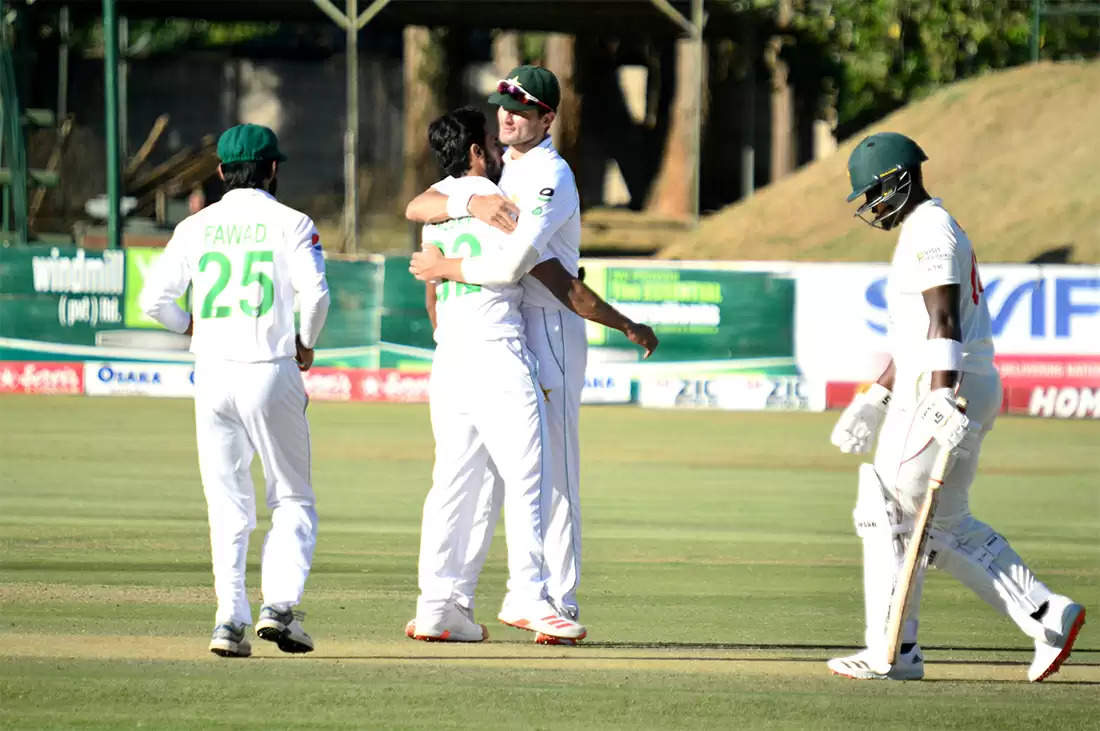Abid, Nauman help Pakistan move past 500 before bowlers build inroads into Zimbabwe batting
