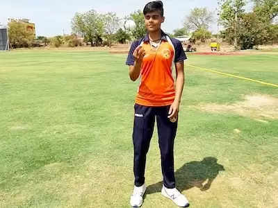 Chandigarh’s Kashvee Gautam becomes first Indian bowler to take all 10 wickets in a limited-overs match