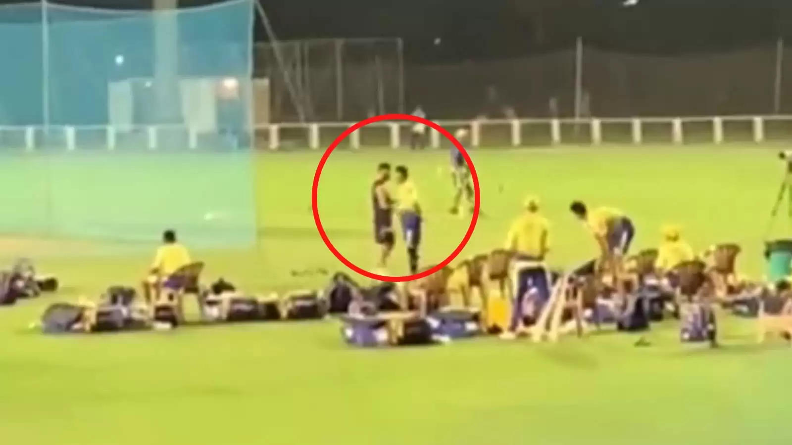 Watch: Virat Kohli goes in search of MS Dhoni during practice session ahead of IPL 2022