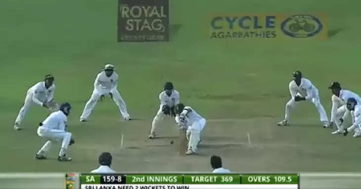 When Imran Tahir helped South Africa save a Test with hilarious time-wasting tactics