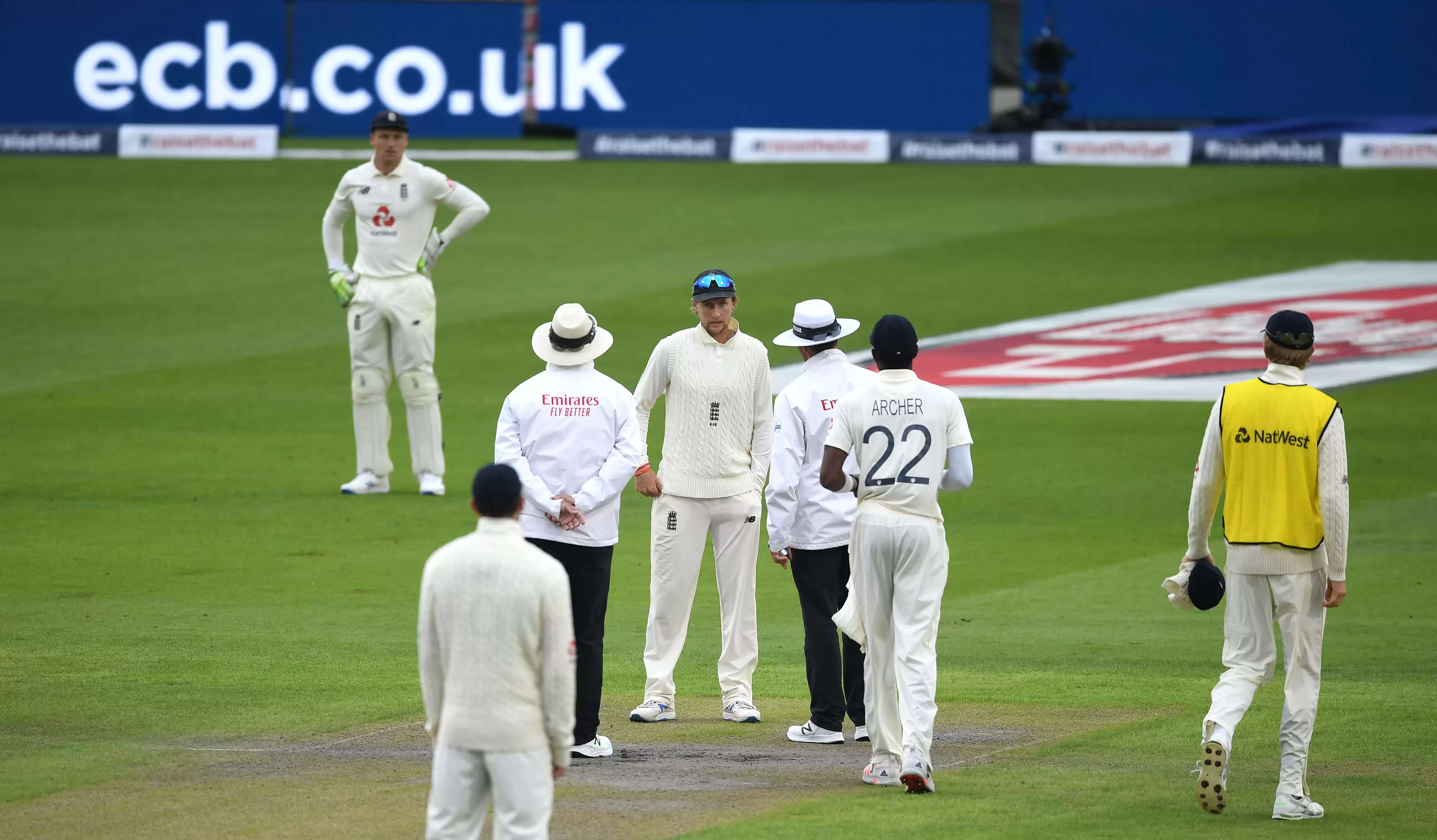 England v Pakistan, 1st Test, Day 1: Rain plays spoilsport amidst exciting day’s play