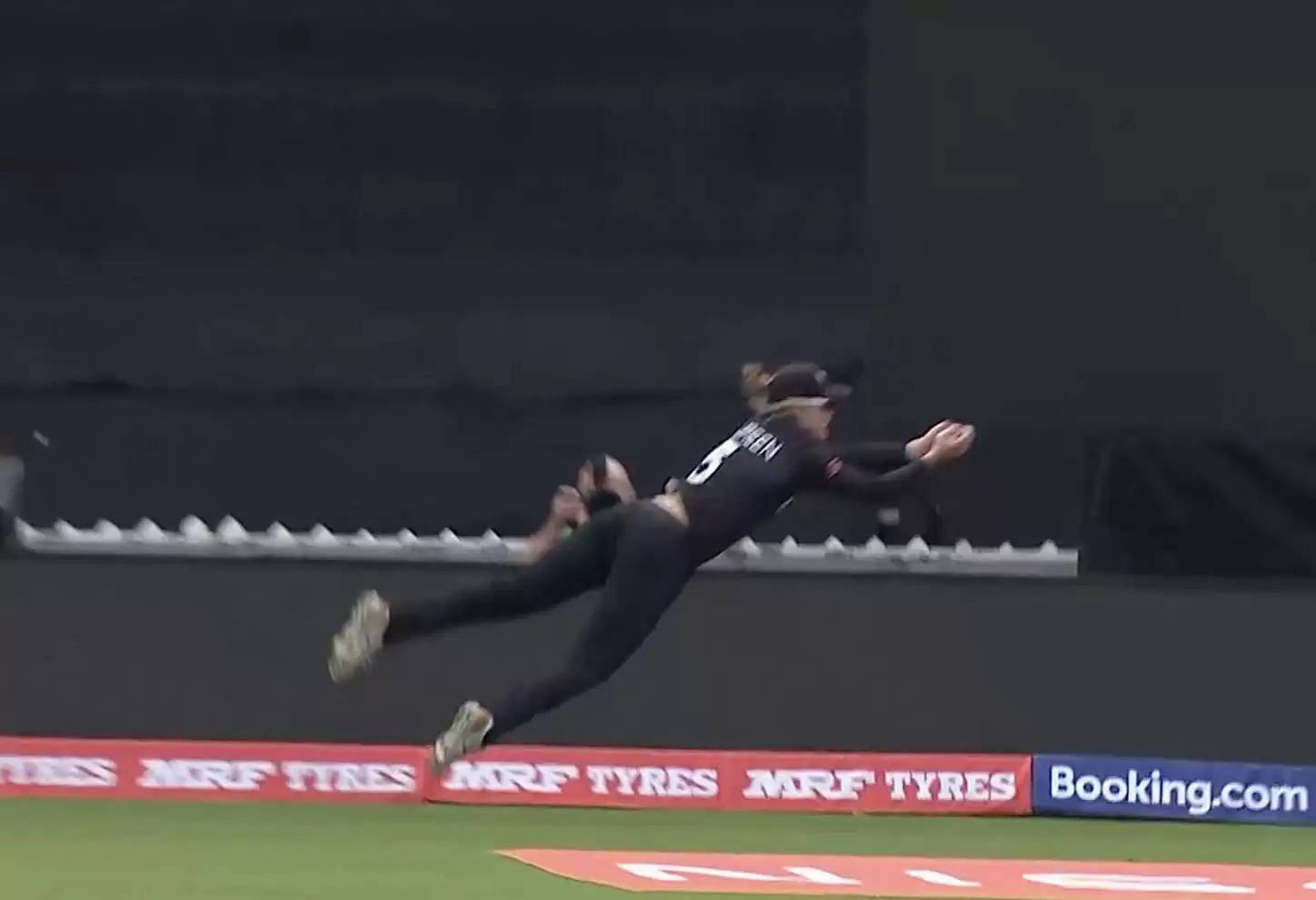Watch: Maddy Green enters catch of the World Cup race after an absolute stunner