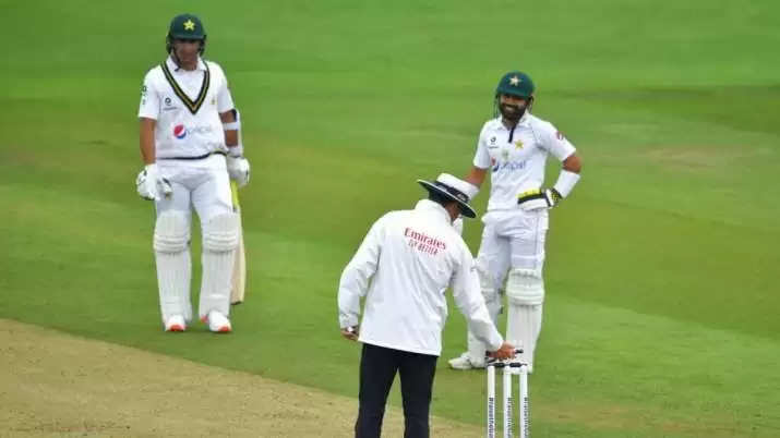 England vs Pakistan: Bad light issues – Can we just get on with the game?