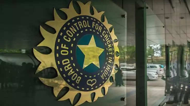 BCCI forbids members from talking to media
