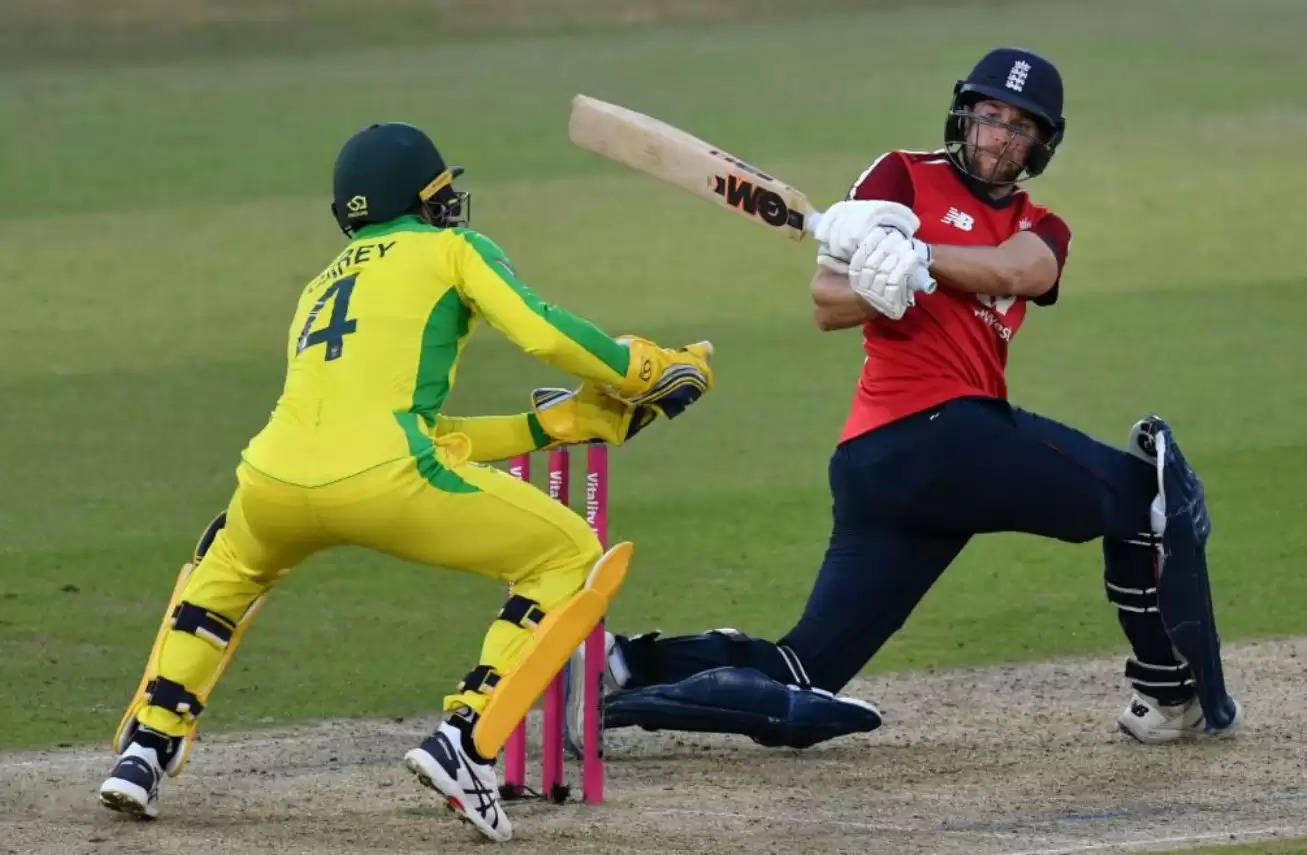 England v Australia, 1st T20I, Southampton – England win thriller after Australia capitulate in the death overs