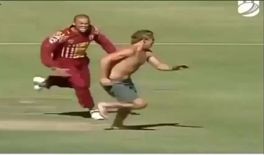WATCH: When Andrew Symonds made a pitch invader run for his life 