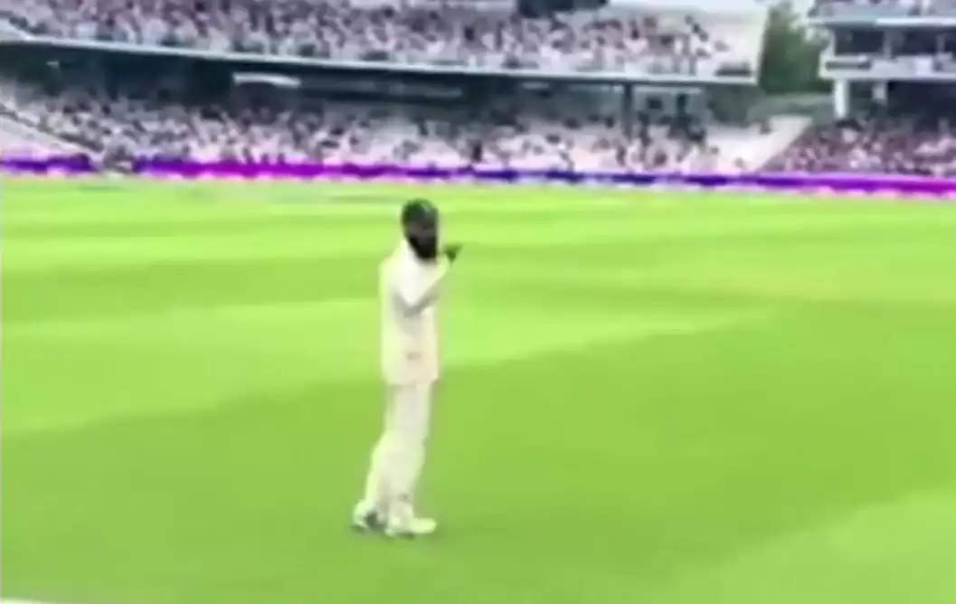 WATCH: Fans chant ‘CSK CSK’; Moeen Ali gives a thumbs up