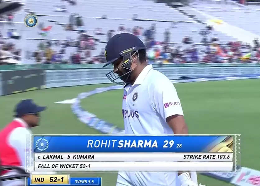 WATCH: Rohit Sharma pulls for 4,4 and then gets out playing the pull again