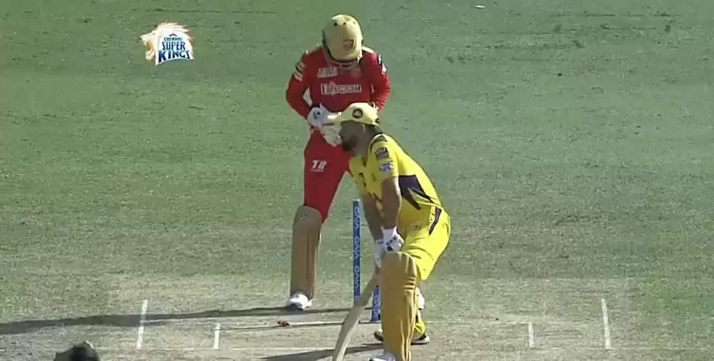 WATCH: Average of 7.6 vs googly – MS Dhoni falls to the googly again; Ravi Bishnoi the artist