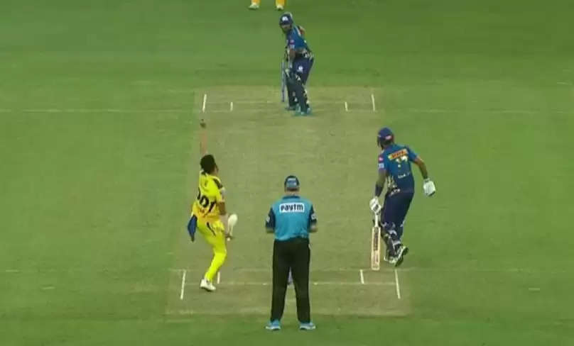 WATCH: CSK’s Deepak Chahar switches from seam up to knuckle ball at the very last minute to clean up MI batter