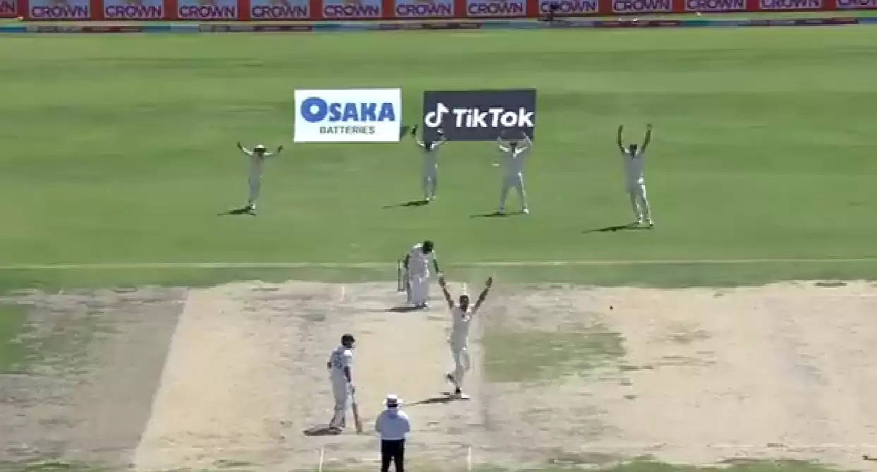Watch: Mitchell Starc produces unplayable yorker to dismiss Fawad Alam in Karachi Test