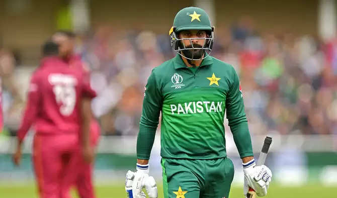 Mohammad Hafeez sent to isolation after breach of bio-security protocol