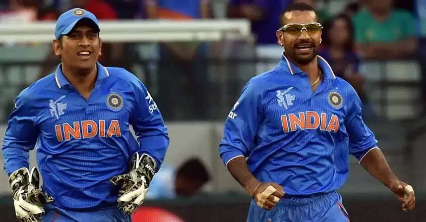 Dhawan says retirement decision rests with Dhoni; comments on camaraderie between Kohli and Dhoni