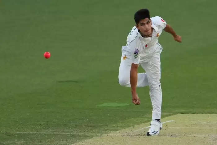 AUS v PAK: Pakistan seek rare win in Australia with teenage pace attack