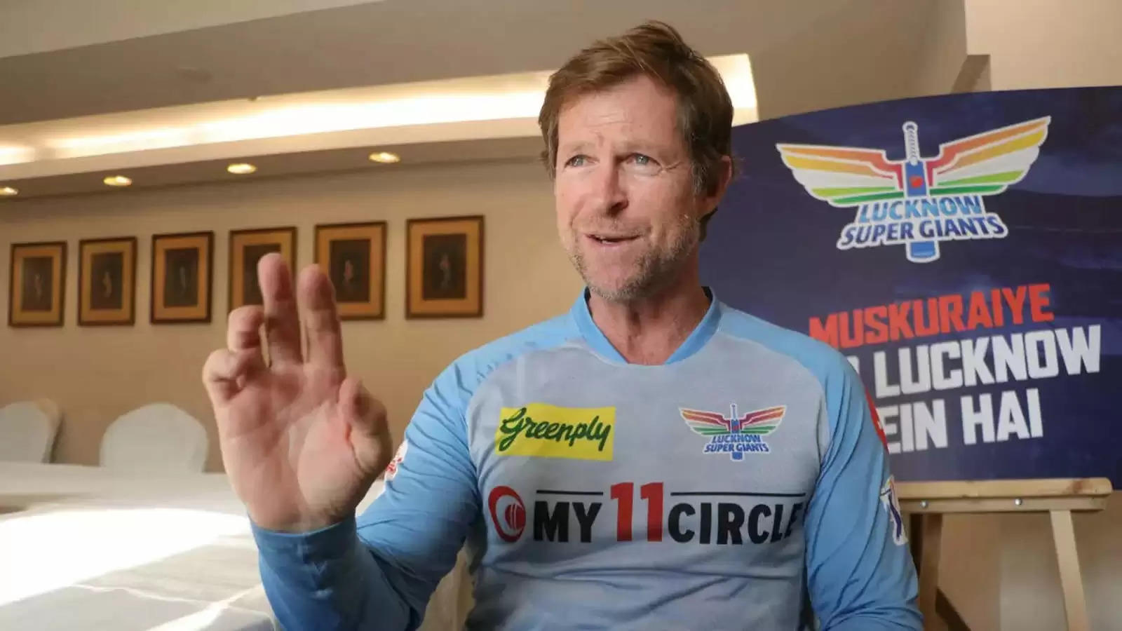 Jonty Rhodes (Source - X)?width=963&height=541&resizemode=4