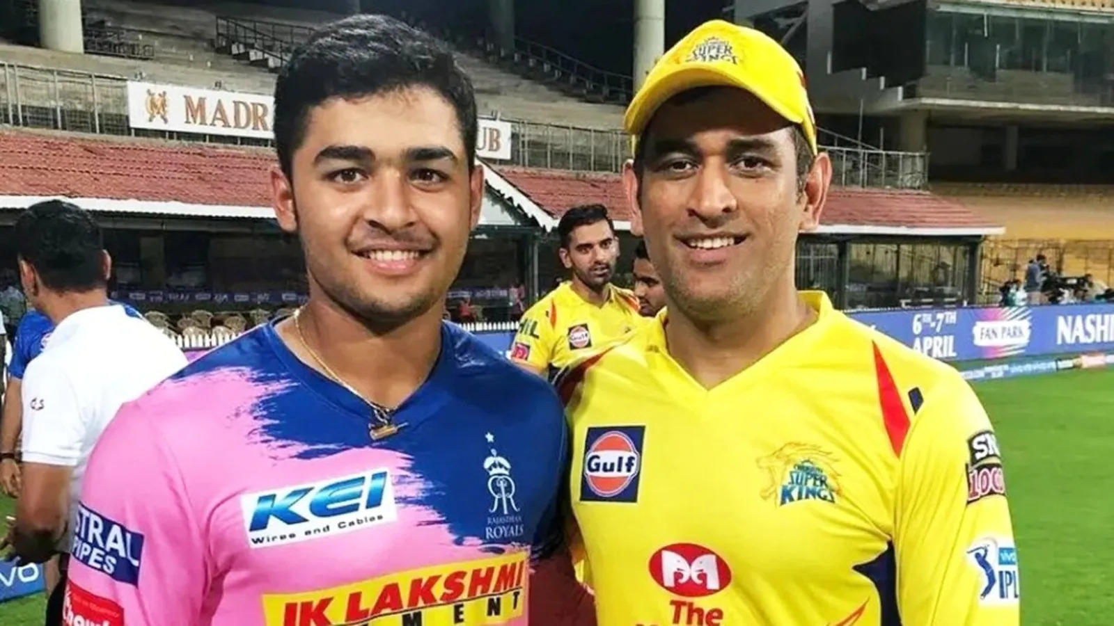 Riyan Parag and MS Dhoni?width=963&height=541&resizemode=4
