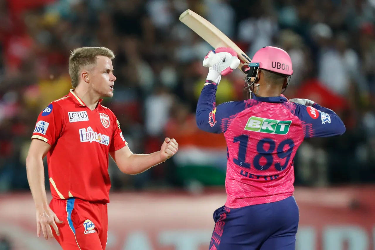 A mouth-watering contest between Shimron Hetmyer and Sam Curran.