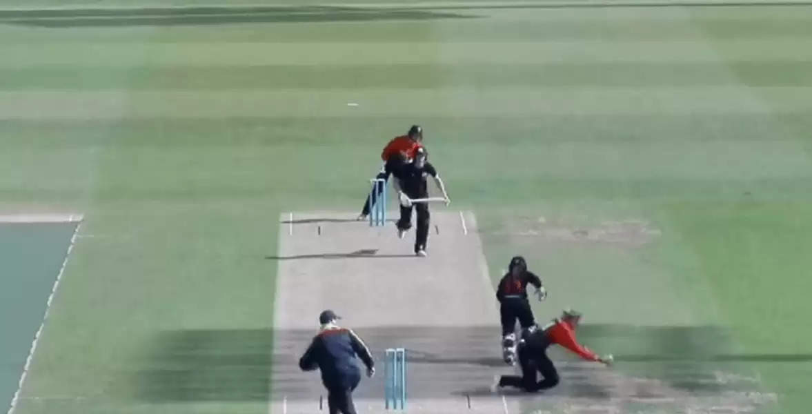 Georgia Adams' special run-out. ?width=963&height=541&resizemode=4