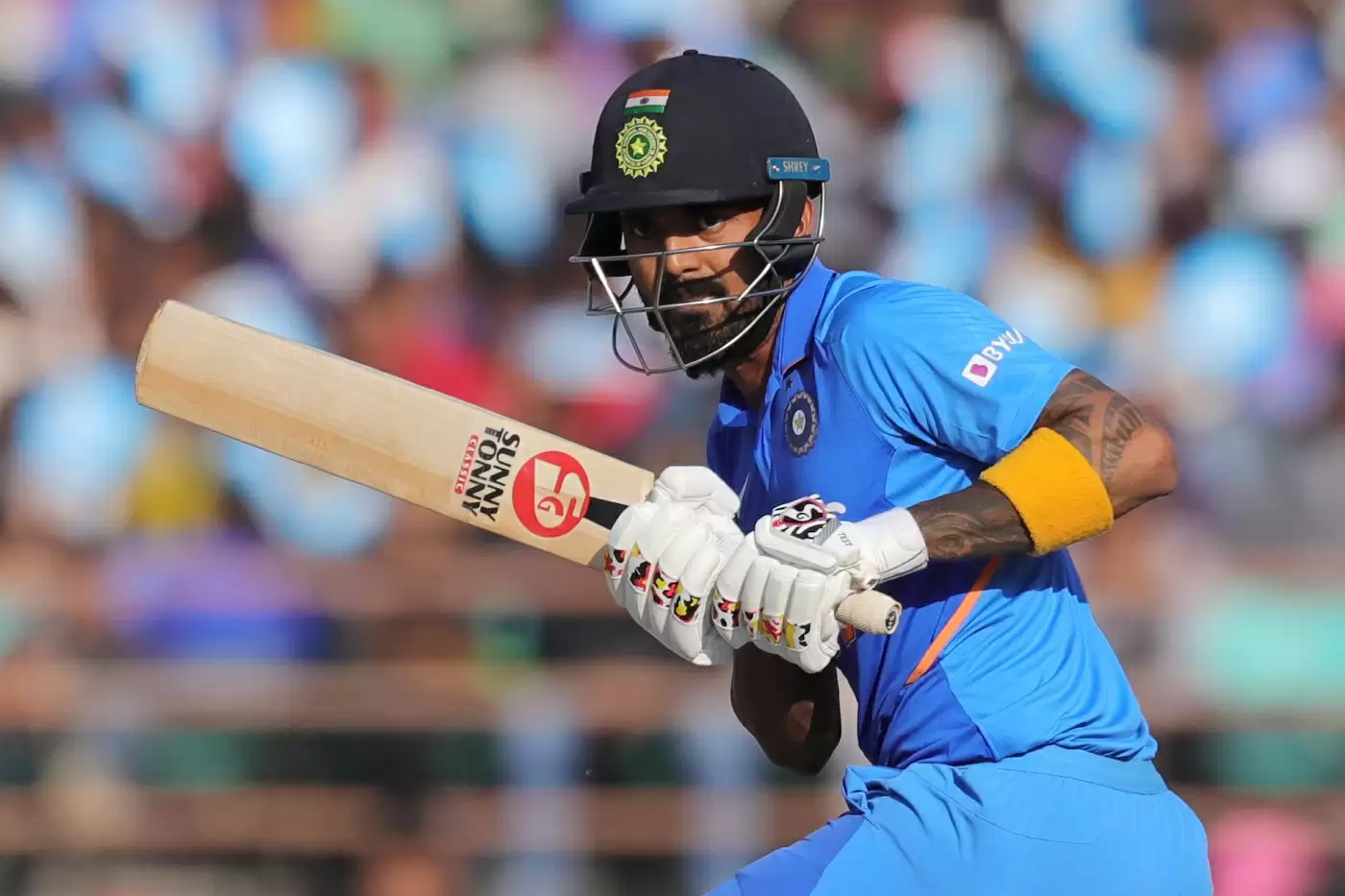 KL Rahul auctions World Cup bat to raise funds for vulnerable children