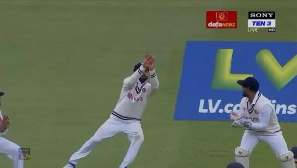 ‘This is not white-ball cricket’ – Virat Kohli sledges Jos Buttler, drops him next over