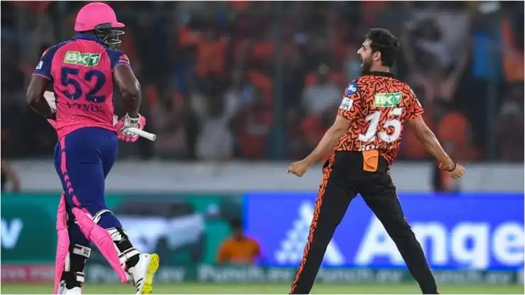 ‘Vintage Bhuvi is back’ – Fans react as Bhuvneshwar Kumar’s Match-Winning Spell Makes Sunrisers Hyderabad Beat Rajasthan Royals by 1 Run in IPL 2024