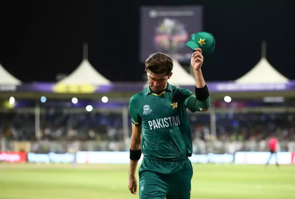Former skipper says it is too early to talk up Shaheen Afridi’s captaincy succession for Pakistan