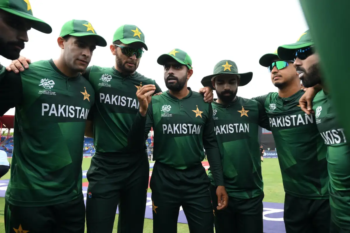 Pak announces squad for Australia and Zimababwe Tour