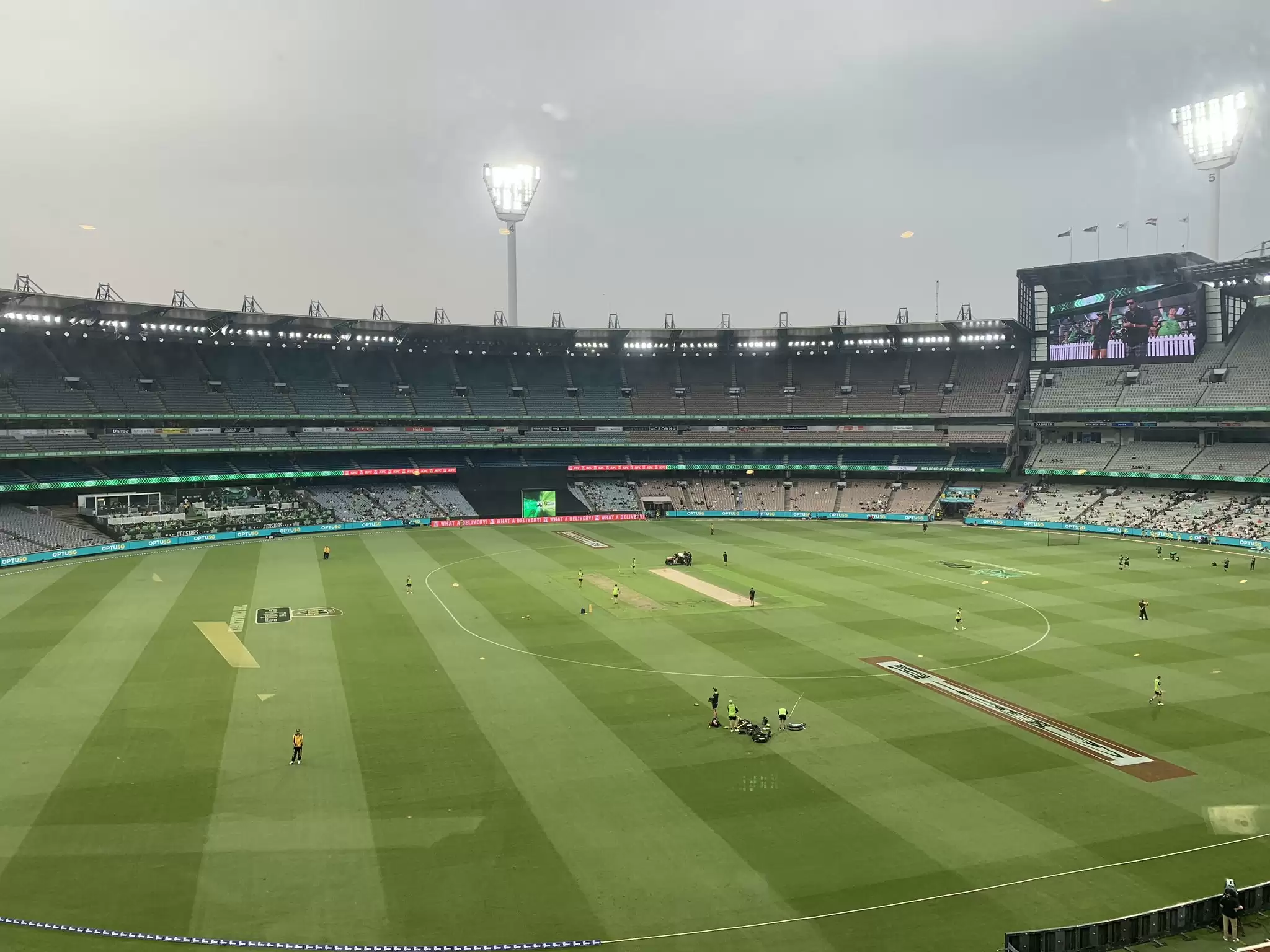 Threatened by competing leagues, Big Bash League set to introduce overseas draft for players, extended salaries