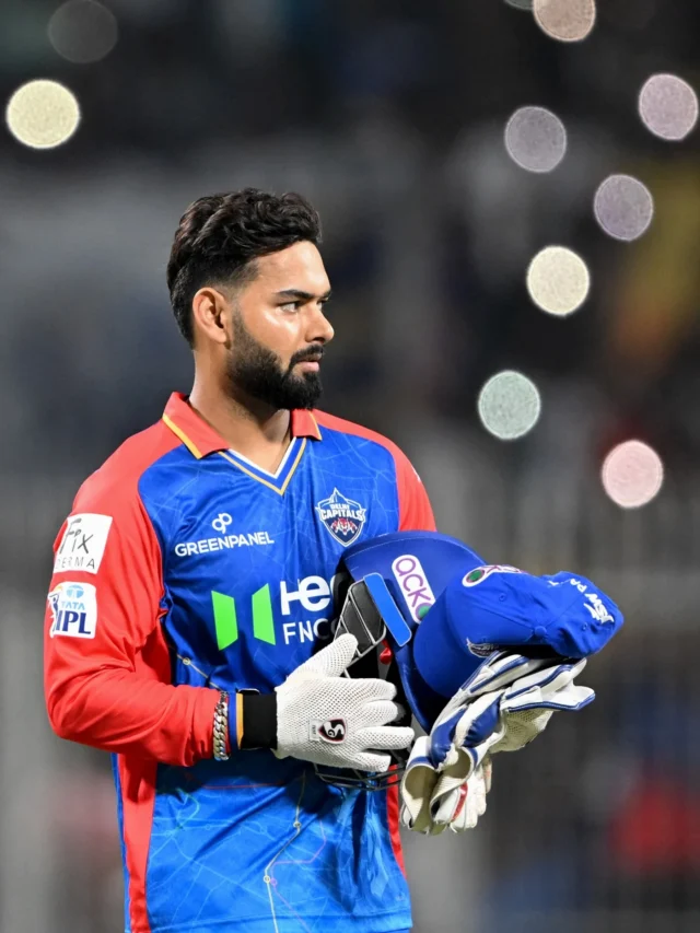 4 FRANCHISES EYE RISHABH PANT AT IPL 2025 AUCTION