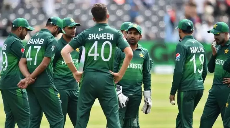 Six members of Pakistan’s contingent test positive for Covid 19 in NZ