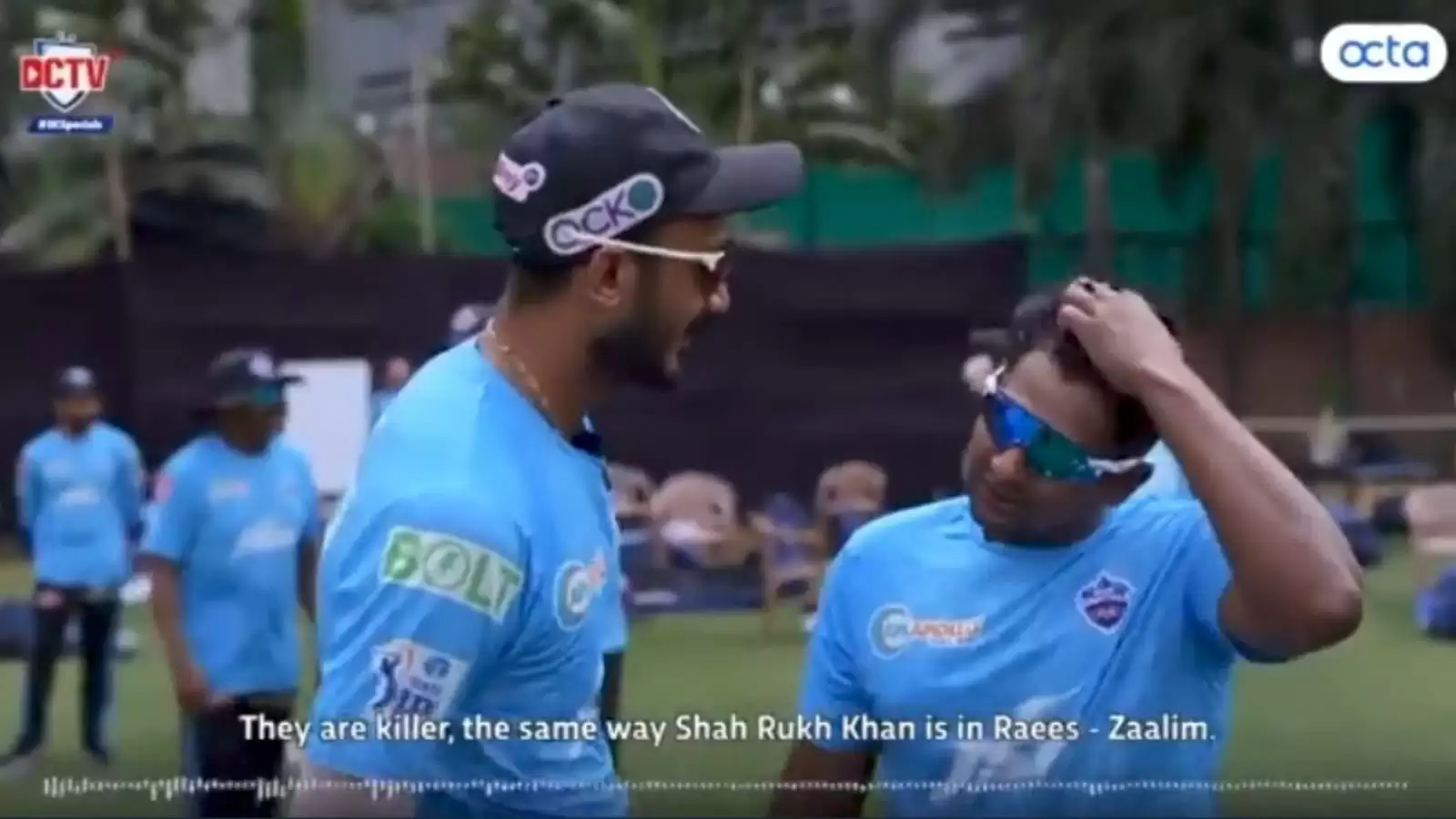 WATCH: Epic conversation from Delhi Capitals nets where Axar Patel tells Sarfaraz Khan he looks like Shahrukh Khan goes viral