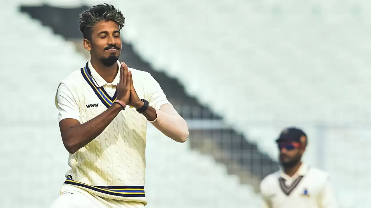 Ranji Trophy, Bengal vs Karnataka: Hosts tighten grip in semifinal as Karnataka reduced to 98 for 3