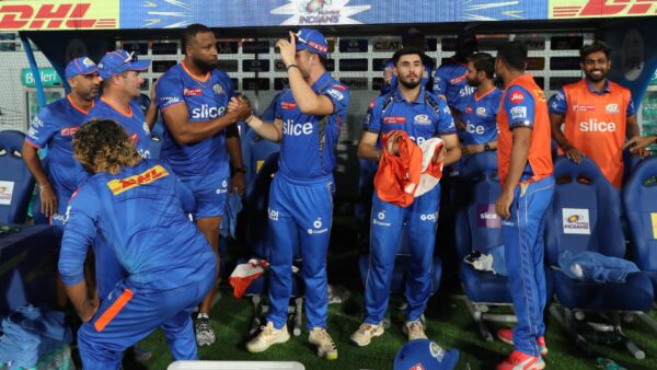 3 Stars Mumbai Indians(MI) Might Bench in IPL 2025