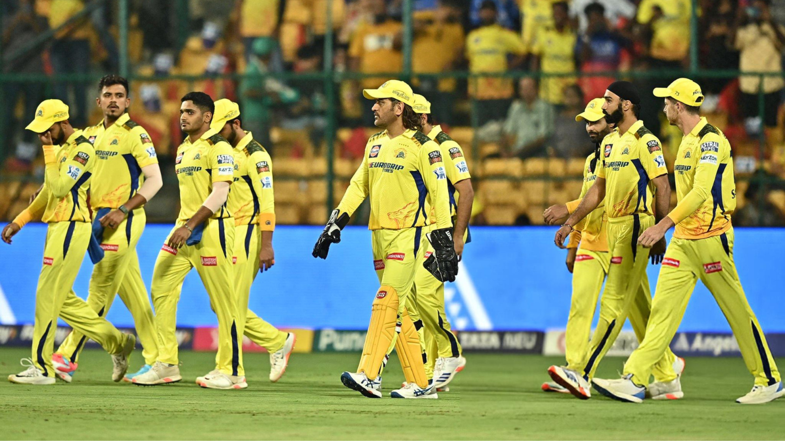 Chennai Super Kings’ newly-recruited pacer Nathan Ellis had an injury scare during the latest Big Bash League fixture between Hobart Hurricanes and Sydney Thunder in Hobart.