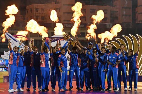 Mumbai indians wpl title winners wpl 2025 miw vs dcw harmanpreet kaur