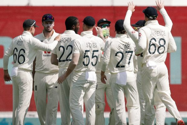 Dom Sibley pushes for Ashes 2025 spot with 1,000 runs in the County Championship 2025.