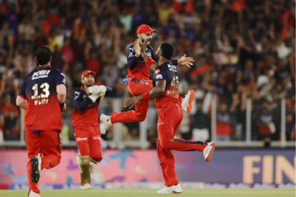 RCB Star Suffers Injury, Stretchered Out During MLC 2025 Game