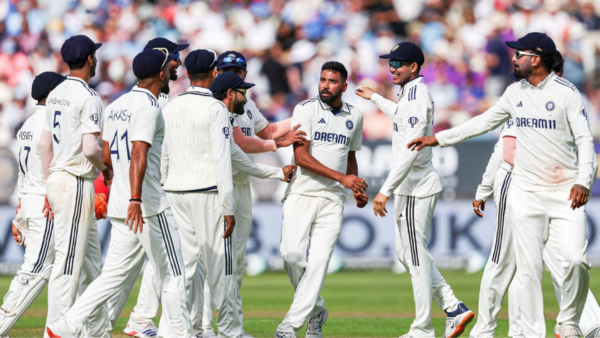 The third Test followed a similar script to the first one: India had their moments but failed to capitalise on them.
