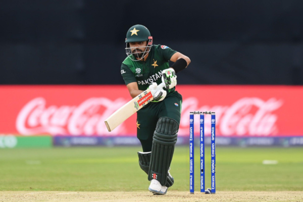 Former Pakistan Coach Mickey Arthur Slams Babar Azam Omission Amid Asia Cup 2025 Struggles.