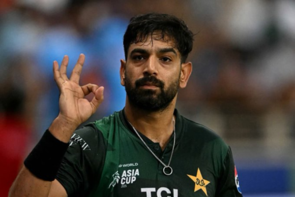 Pakistan Coach Mike Hesson Reacts To Gestures From Players During India Clash In Asia Cup 2025