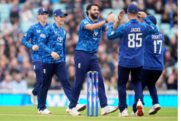 England Name Scotland Seamer Scott Currie as Replacement for Saqib Mahmood for Ireland T20I Series
