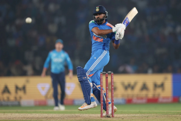 Shreyas Iyer Sunil Gavaskar Brad Haddin Asia Cup 2025