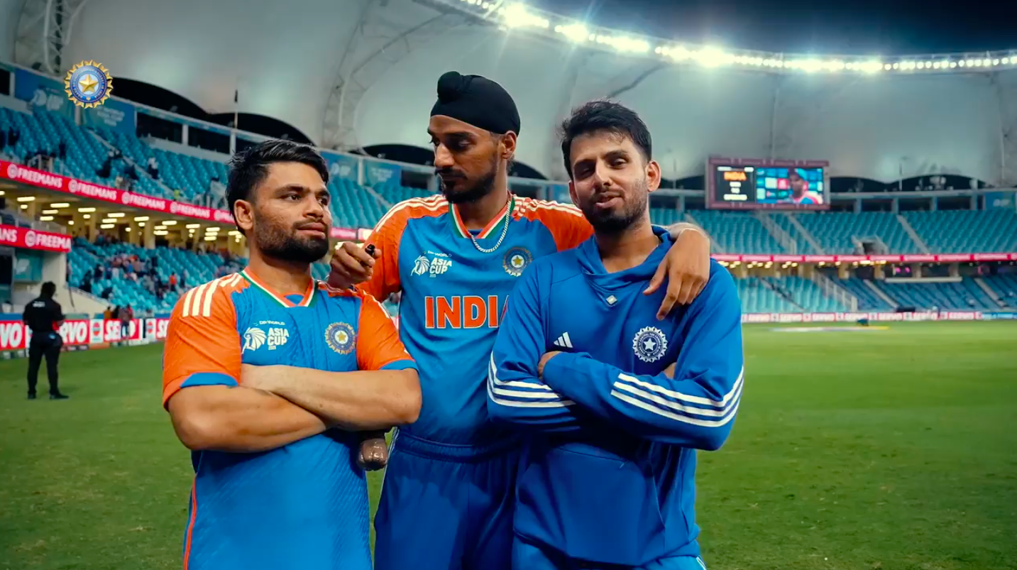 Ashwin Blasts Management for Not Including India Star in Playing XI for AUS vs IND T20Is