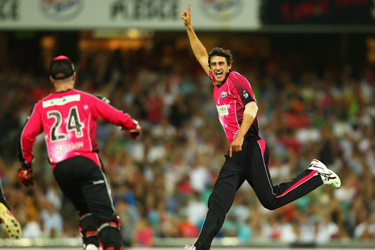 Mitchell Starc Set for First BBL Appearance in 11 Years, Signals Commitment Ahead of IPL 2026 Auction