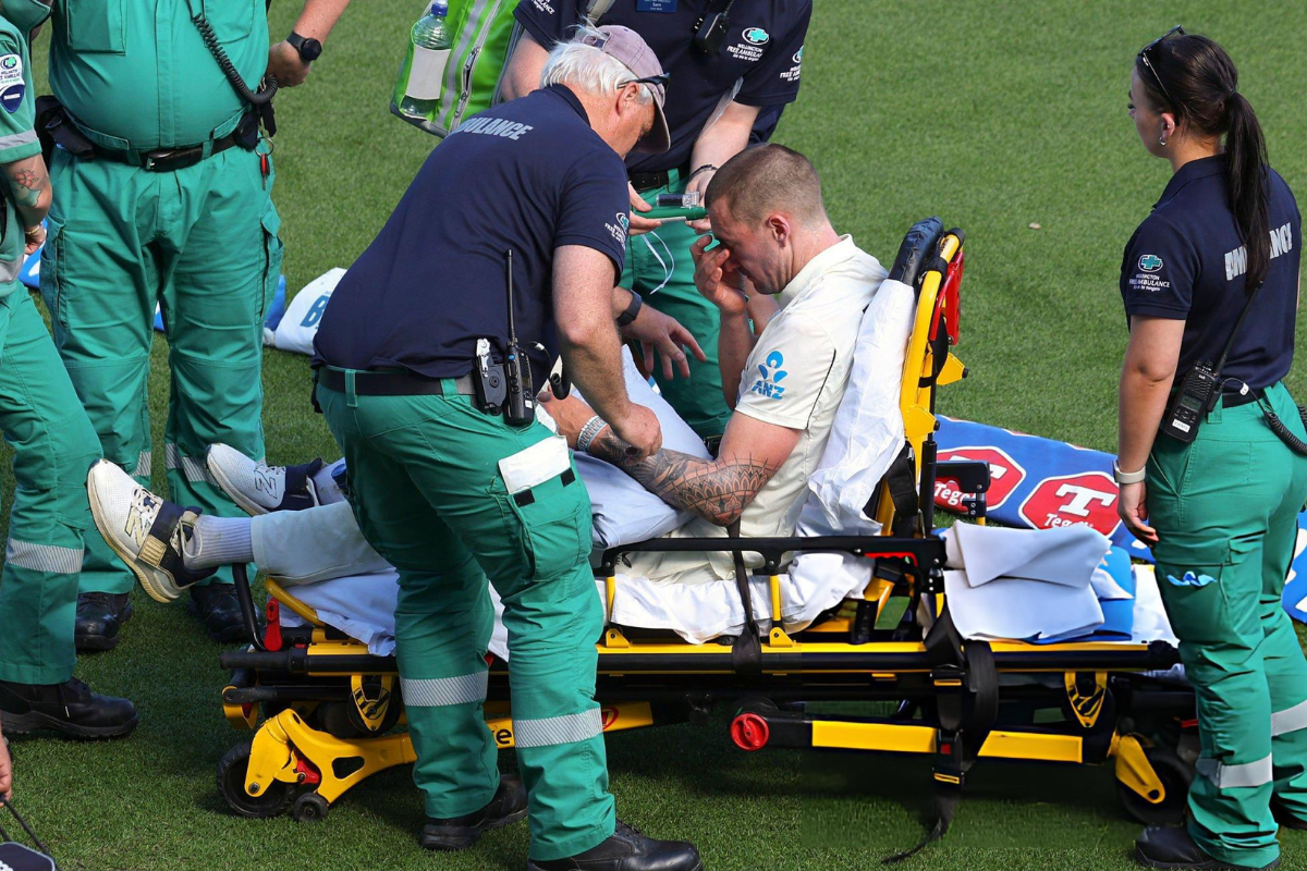 Blair Tickner Injury: New Zealand Pacer Stretchered Off, Doubtful for Remainder of West Indies Series